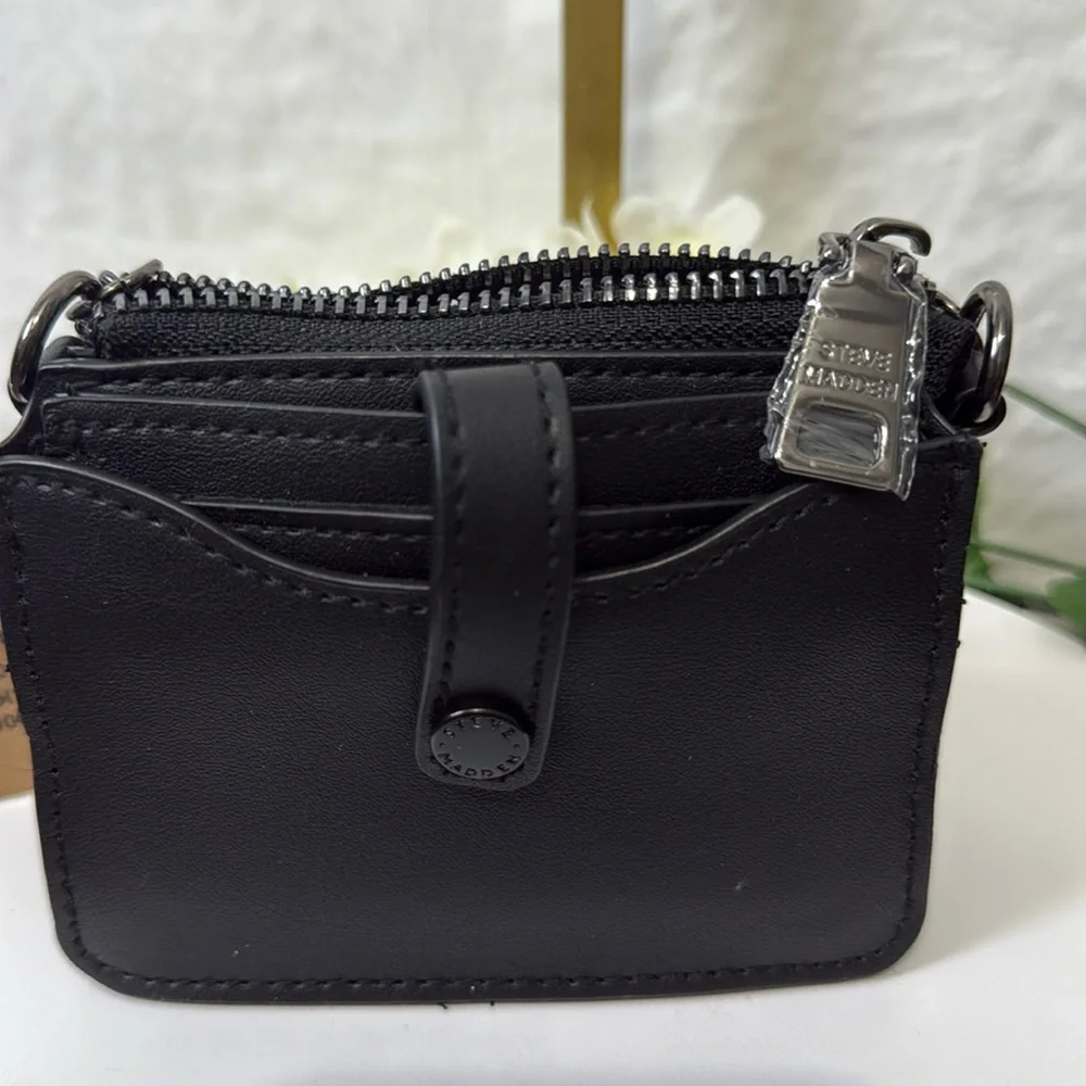 Steve Madden Black Key Card Holder Accessory
